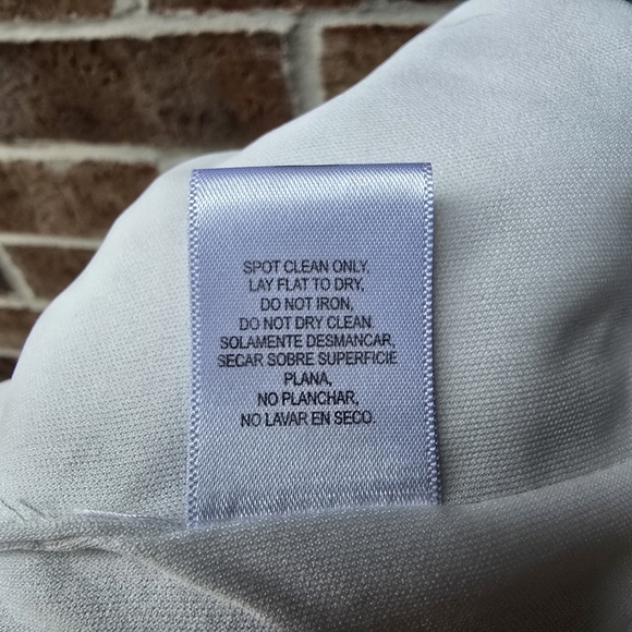 Nicole Miller Cream and Gold Midi Dress - Picture 9 of 11